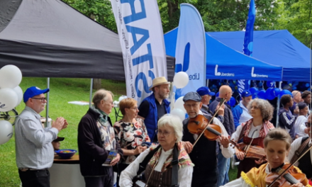 Härlig nationaldag i Skolparken